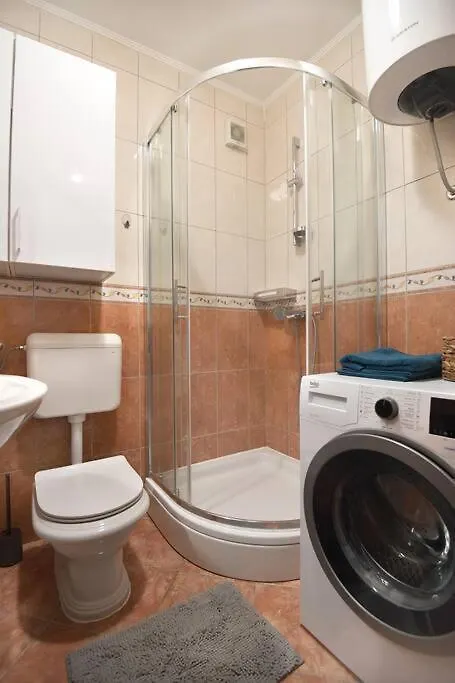 Family Apartment Manuela Zadar