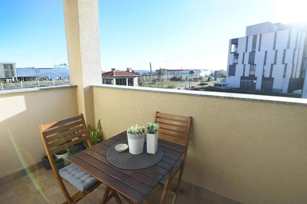 Family Apartment Manuela Zadar