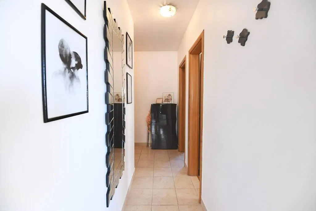 Family Apartment Manuela 扎达尔 克罗地亚